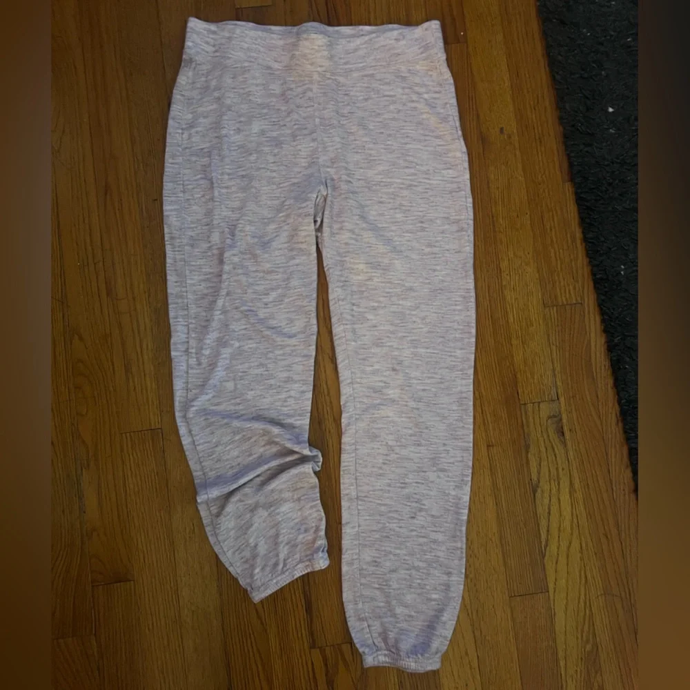 UGG Lavender Pajama Bottoms - Picture 2 of 3